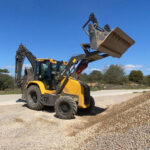 Chargeuse pelleteuse à pelle rétro déplacement latérale TLB890 -Mecalac 34 Maroc Afrique - VEMAT GROUP Senegal Mauritanie Nigeria Tchad Tunisie