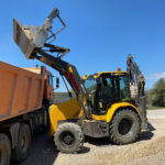 Chargeuse pelleteuse à pelle rétro déplacement latérale TLB890 -Mecalac 36 Maroc Afrique - VEMAT GROUP Senegal Mauritanie Nigeria Tchad Tunisie