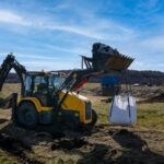 Chargeuse pelleteuse à pelle rétro déplacement latérale TLB890 -Mecalac 46 Maroc Afrique - VEMAT GROUP Senegal Mauritanie Nigeria Tchad Tunisie