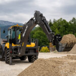 Chargeuse pelleteuse à pelle rétro déplacement latérale TLB990 -Mecalac 20 Maroc Afrique - VEMAT GROUP Senegal Mauritanie Nigeria Tchad Tunisie